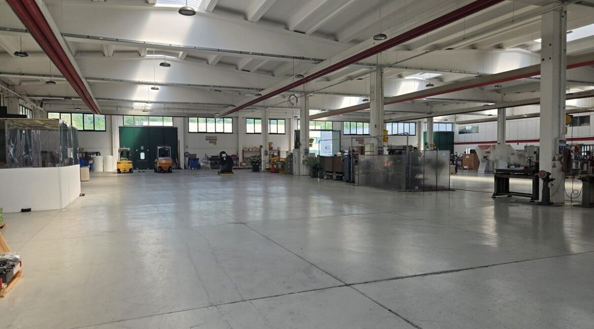 OFFICINA (1)